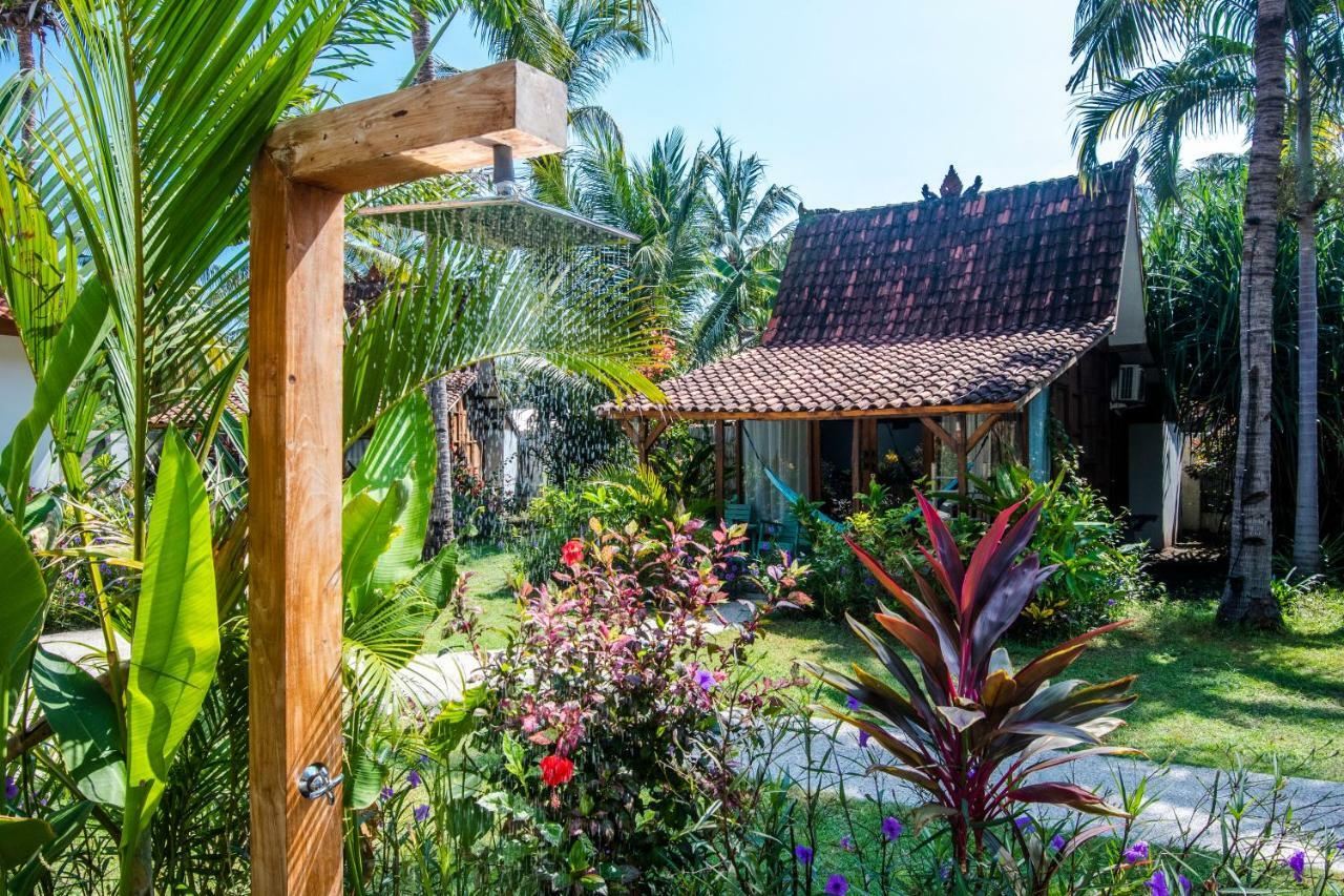 Coconut Garden Resort Gili Trawangan Exterior foto