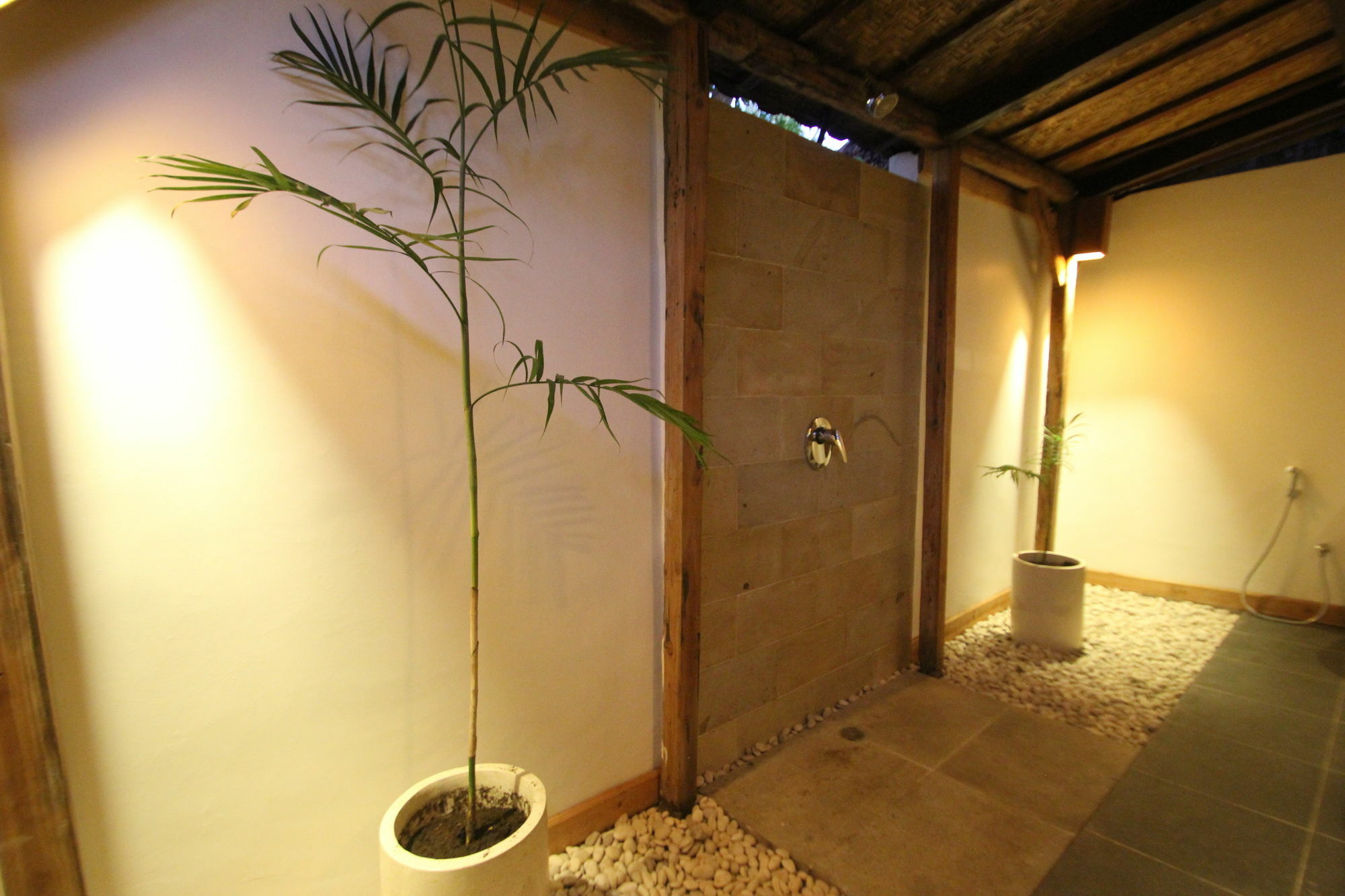 Coconut Garden Resort Gili Trawangan Exterior foto